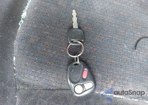 2002 Chevrolet Silverado 1500 Ls из США, поврежденный, VIN 1GCEC14V62Z128248